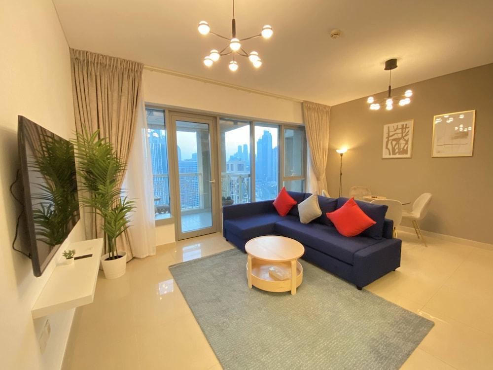Lux BnB I 29 Burj BLVD I Downtown Views - Tap to explore photos