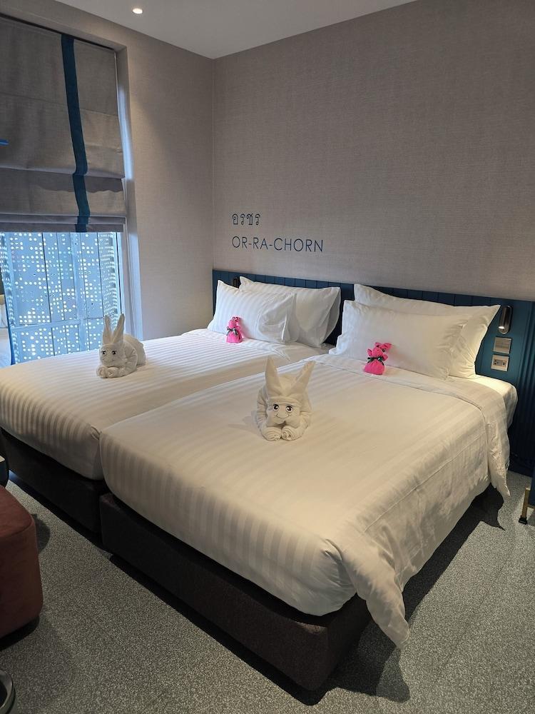 ARNI HER Ladies Hotel Room Type - Deluxe Twin Room, Women only