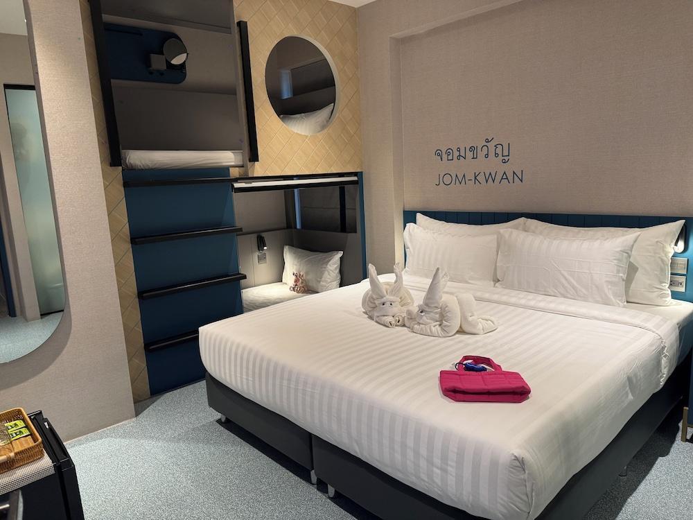 ARNI HER Ladies Hotel Room Type - Junior Studio Suite, Women only