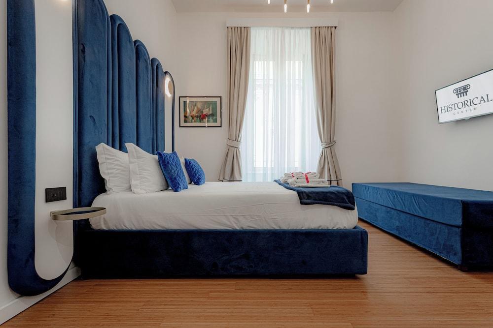 Historical Center Room Type - Deluxe Triple Room