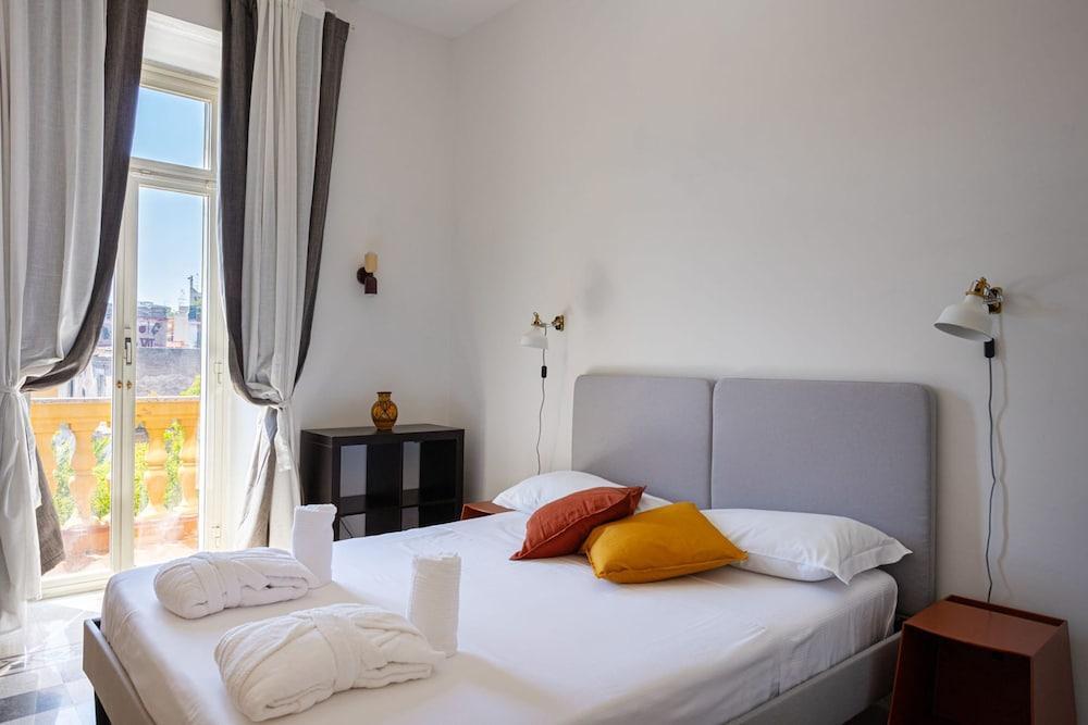 Rampa Brancaleone Charming Apartment With View