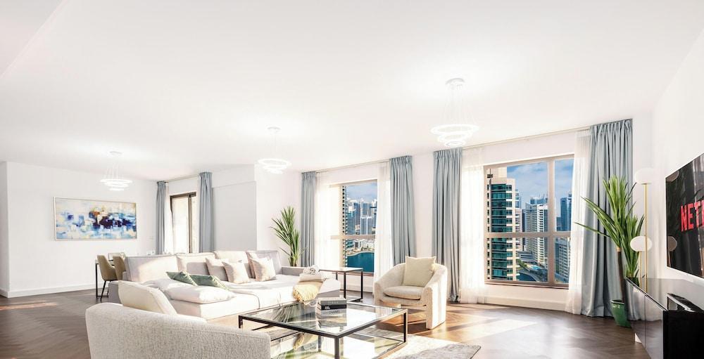 LUX The JBR Central Suite Room Type - Apartment, Balcony, City View