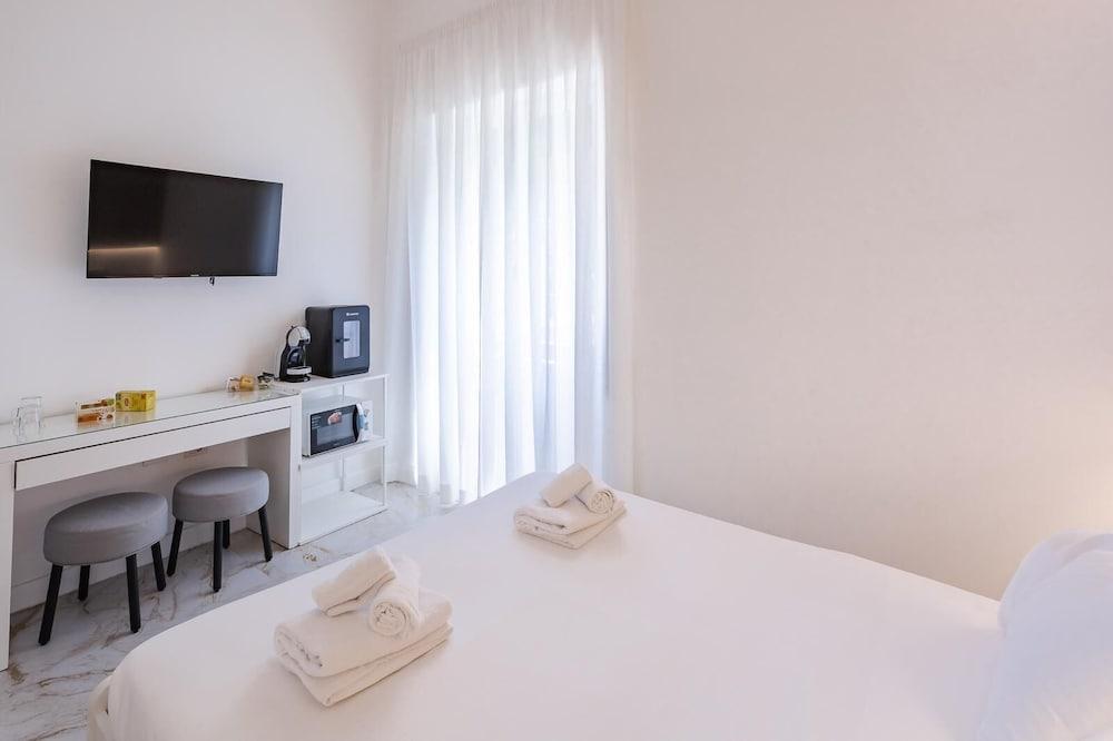 Vatican LeM affittacamere Room Type - Comfort Room, City View
