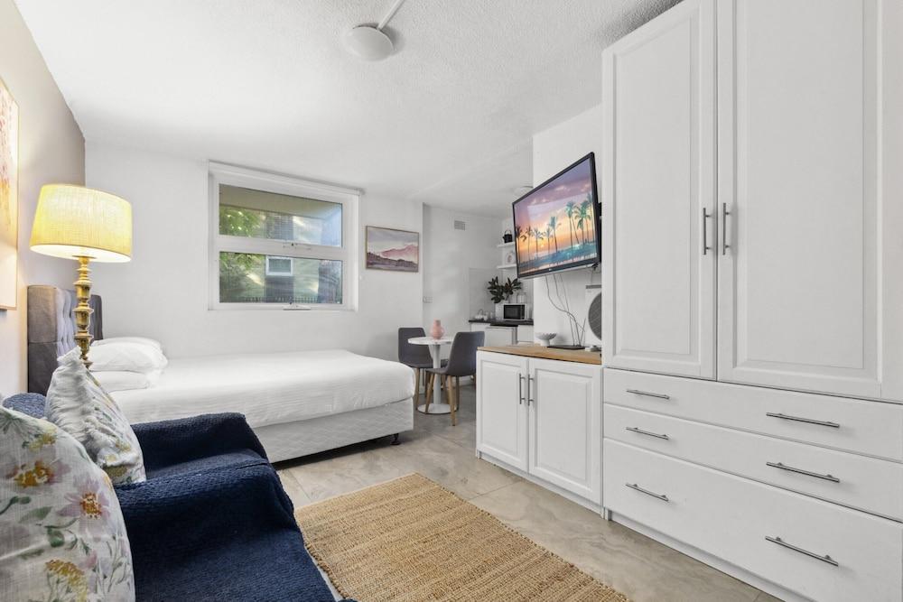 Chic Urban Paddington Escape