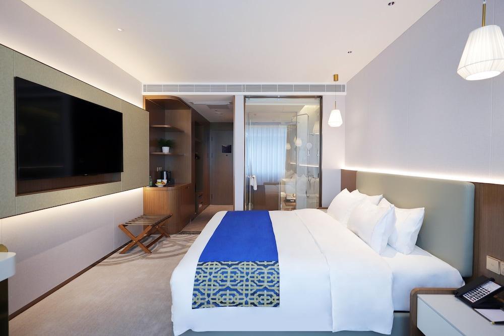 Southern Airlines Pearl Hotel Room Type - Business Single Room, City View
