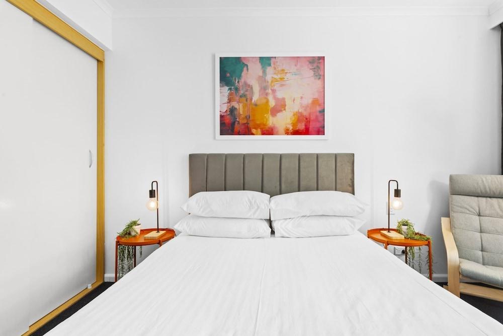 Bright Studio Stay in Central Parramatta