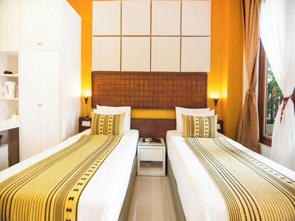 Palette Telaga Terrace Resort Room Type - Twin Room, Pool View