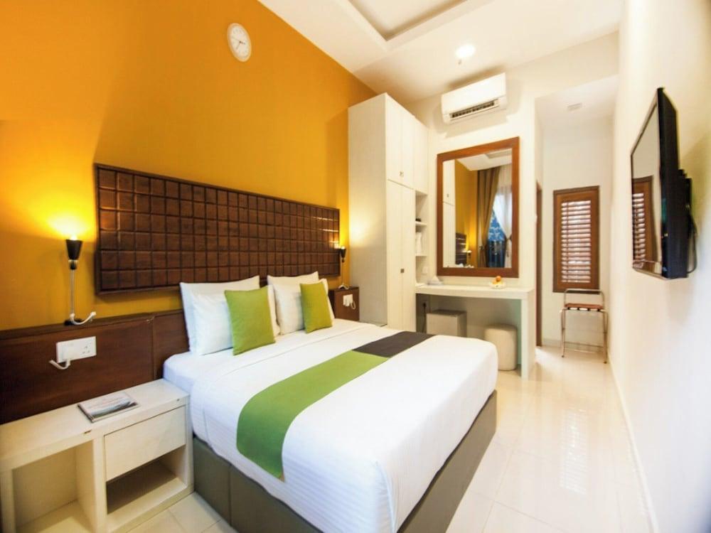 Palette Telaga Terrace Resort Room Type - Deluxe Double Room, 1 King Bed, Balcony