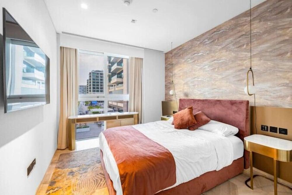 FIVE Palm Residences - Elegant Dubai Room Type - Exclusive Apartment, 4 Bedrooms, Balcony, Courtyard View FIVE Palm Residences - Elegant Dubai Room Type - Exclusive Apartment, 4 Bedrooms, Balcony, Courtyard View