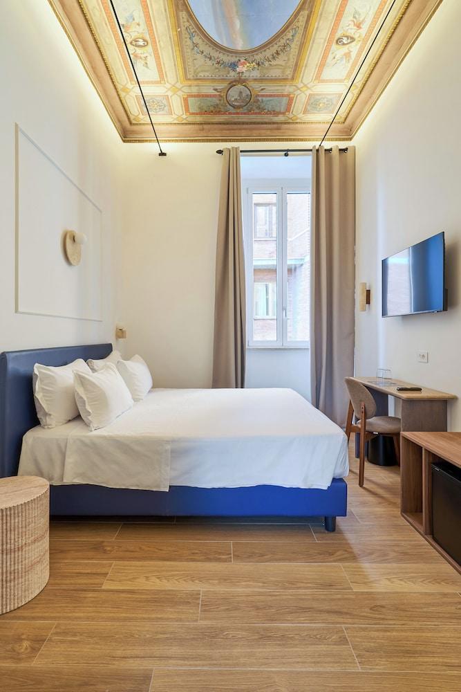 Fantini Rooms- Fori Imperiali Room Type - Luxury Double or Twin Room, City View Fantini Rooms- Fori Imperiali Room Type - Luxury Double or Twin Room, City View