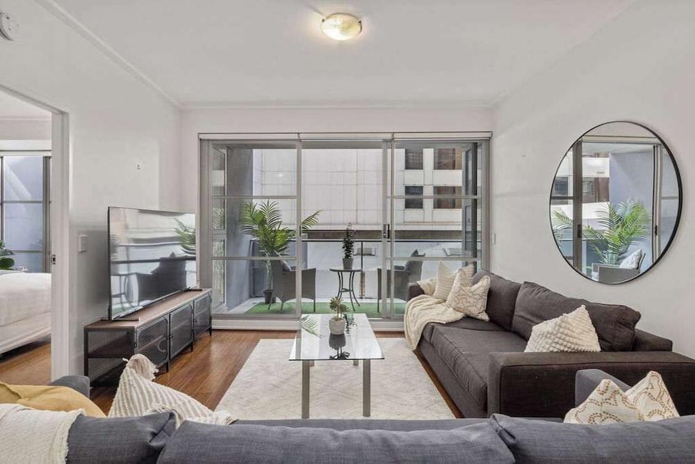 Darling Harbour 2BR Retreat With Spacious Balcony - Tap to explore photos