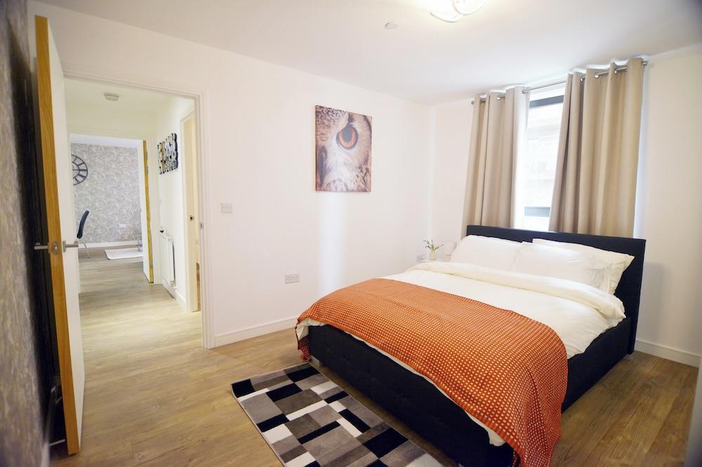 Apartment - Sleeps 5 & Pets Allowerd - Tap to explore photos