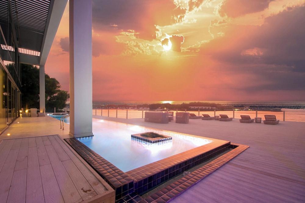 Luxury Overwater Paradise - Nurai Island - Tap to explore photos