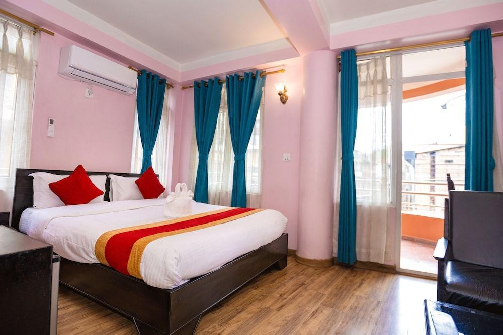 Hotel Thamel Center Room Type - Deluxe Double Room