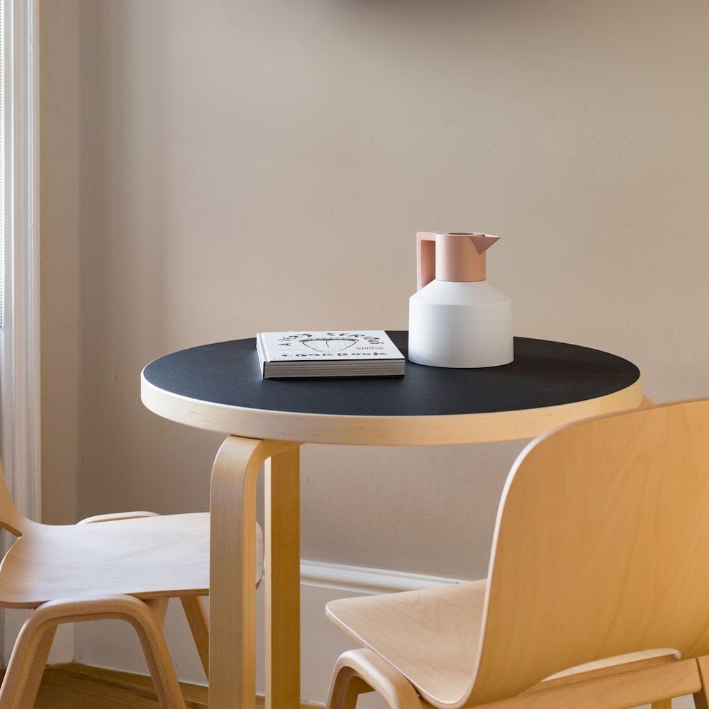 Bright Covent Garden Studio - Netflix Nespresso - Tap to explore photos