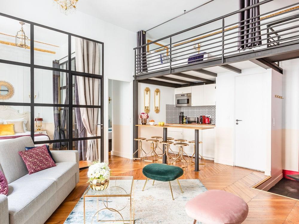Merveil Luxury Suites AboukirI-II-III-IV - Tap to explore photos
