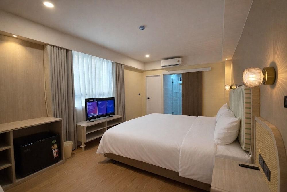 Ranana Bangkok Room Type - Deluxe Double Room, 1 King Bed, Balcony