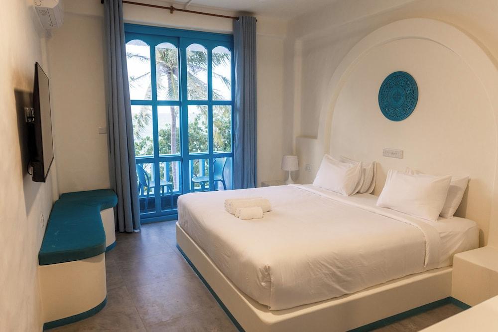 Endorphins Beach Villa Room Type - Deluxe Double Room, Balcony, Sea View