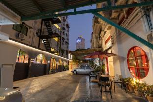 Hotel Rue De Siam - Tap to explore photos