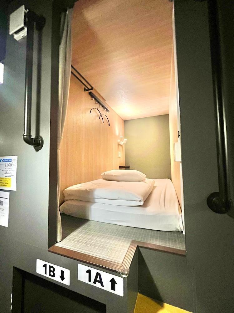 KAYABACHO TSUKUSHI HOTEL Room Type - Basic Shared Dormitory, Non Smoking, Shared Bathroom