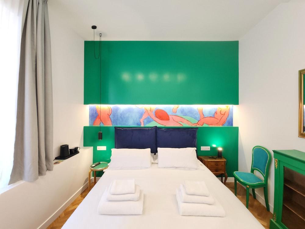 Prisma Rooms Room Type - Superior Double Room, City View (Danza)