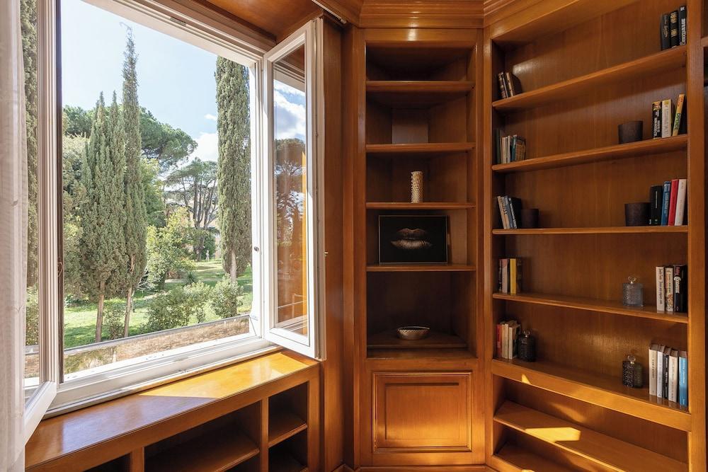 Rental in Rome Ludovisi Apartment - Tap to explore photos