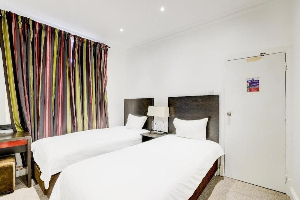 Haringey Hotel Room Type - Standard Twin Room