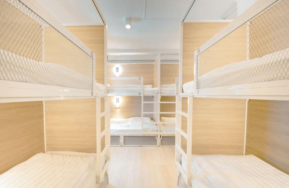 The Ostel Hostel Bangkok Room Type - Standard Shared Dormitory, Women only