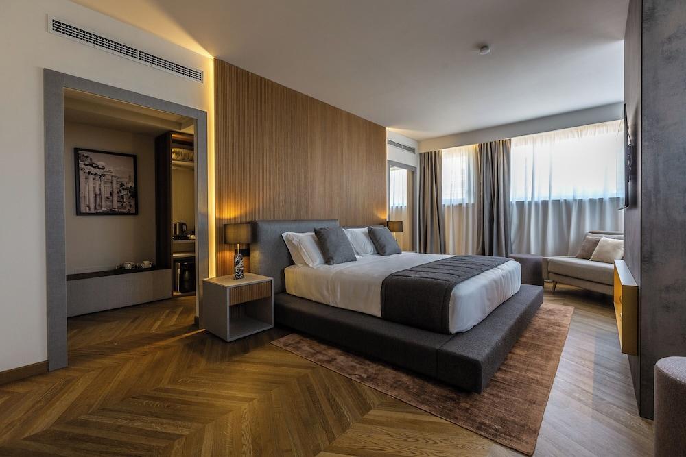 Fontart Tritone Room Type - Design Suite