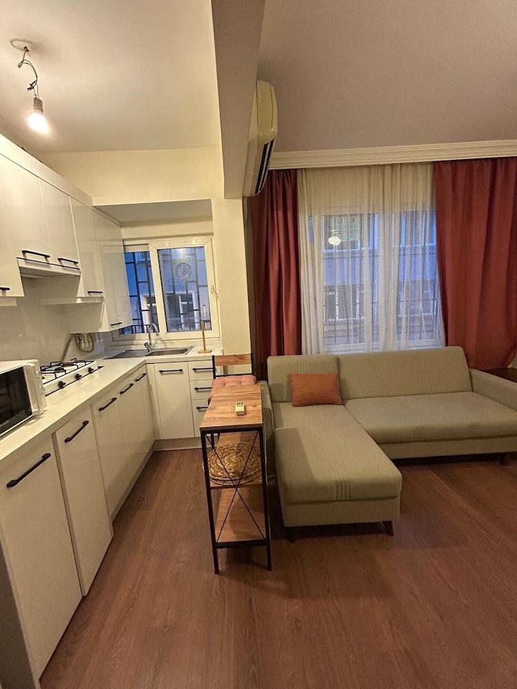 Besiktas1 Room Type - Basic Apartment Besiktas1 Room Type - Basic Apartment