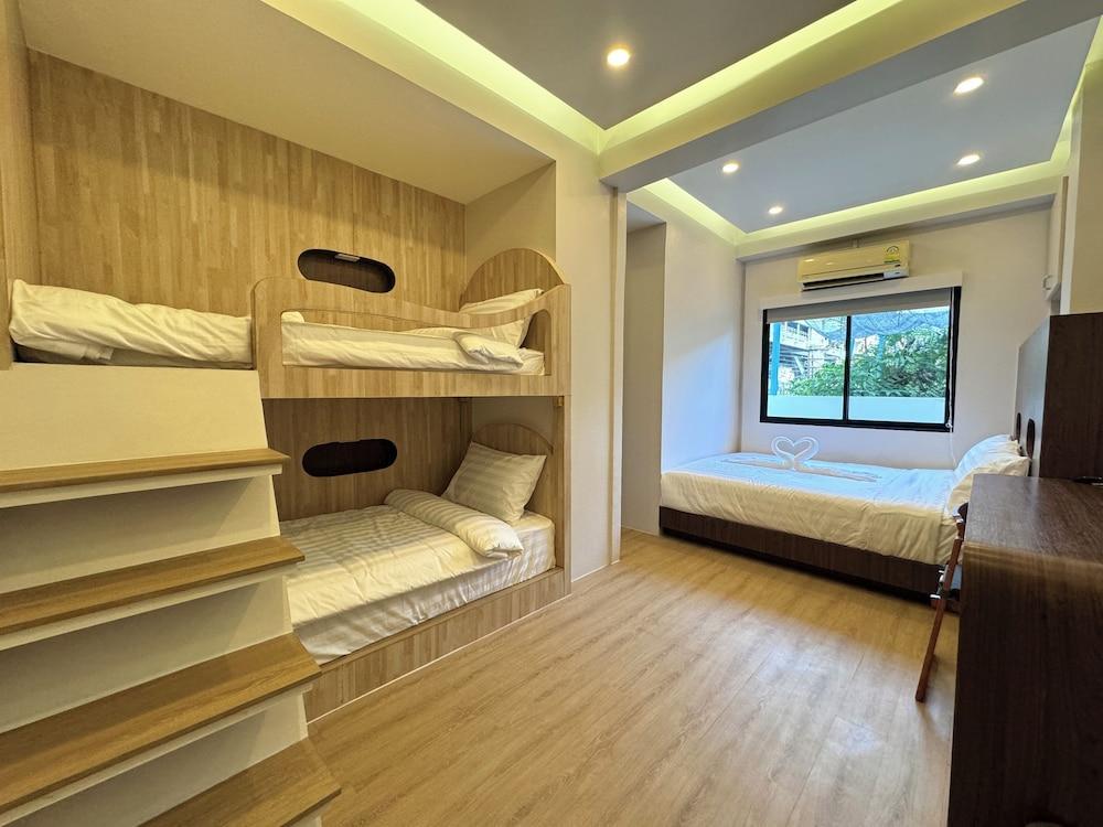 AVALAN Room Type - Family Room