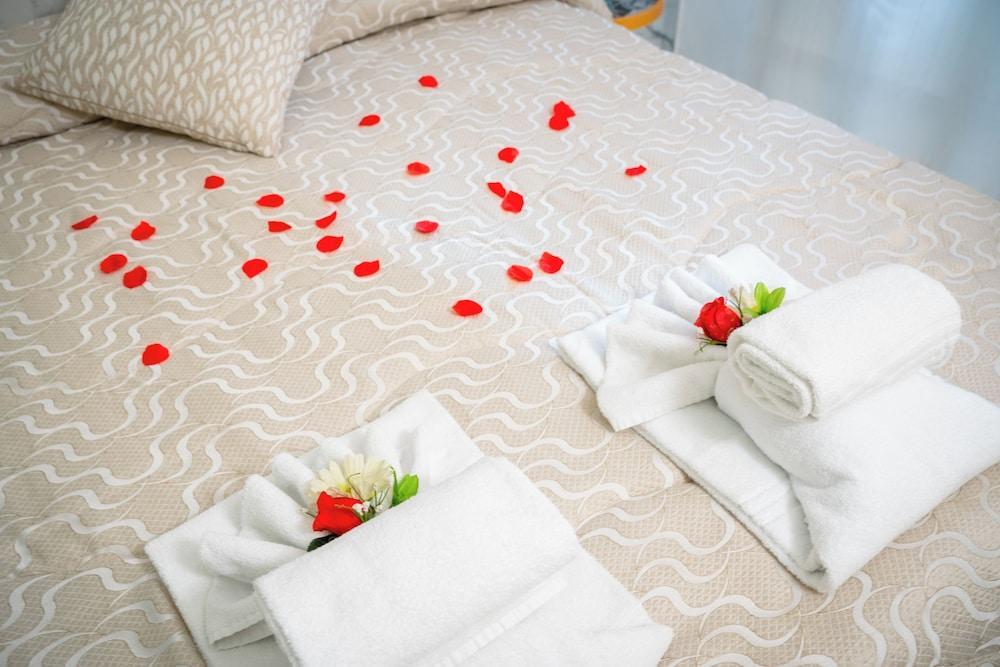 TICHE Room Type - Triple Room