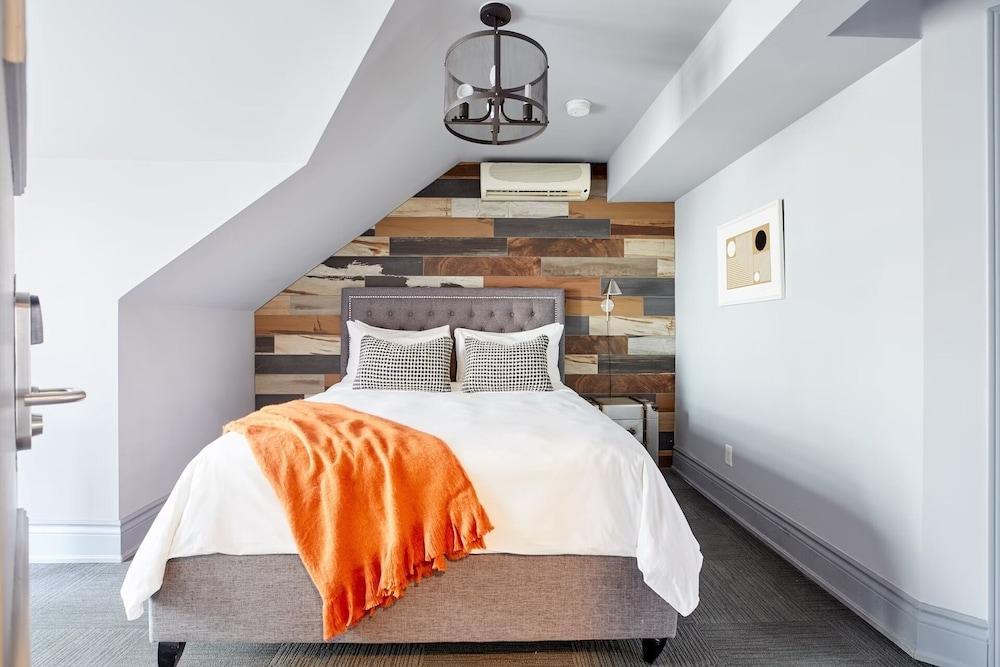 La TUMU Room Type - Premium Loft, 1 Queen Bed