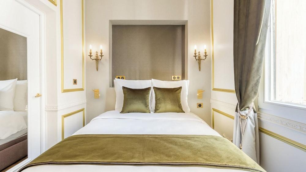 Merveil Luxury Suites - Louvre Aboukir V-VI - Tap to explore photos