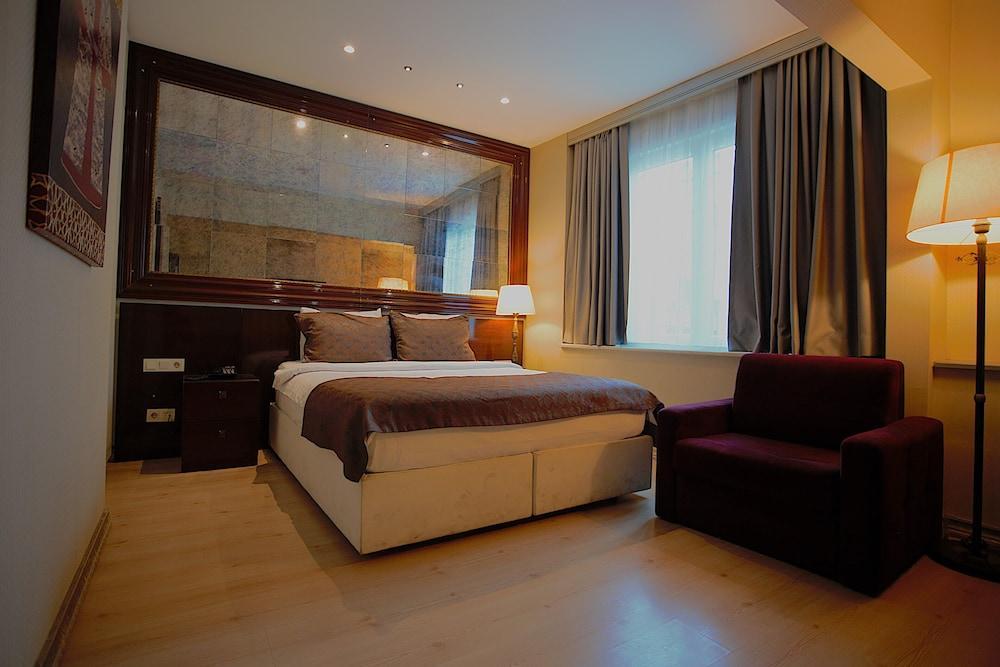 Hotel Adamel City Room Type - Family Quadruple Room