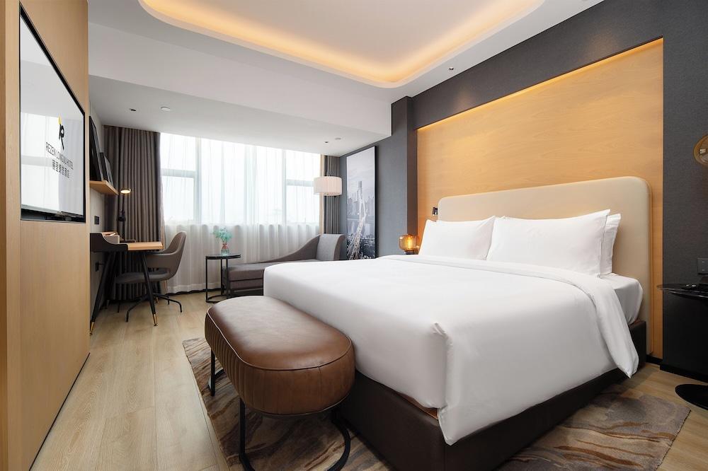 Rezen Langham Honor International Hotel Canton Fair Complex Kecun Metro Station Branch Room Type - Luxury Double Room, City View