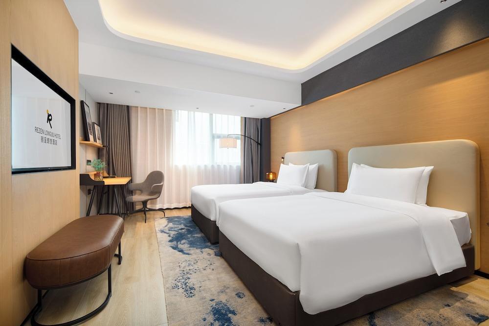 Rezen Langham Honor International Hotel Canton Fair Complex Kecun Metro Station Branch Room Type - Superior Twin Room, City View
