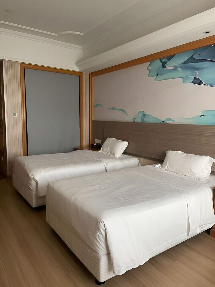 Guangzhou Laiste Service Apartment - Tap to explore photos