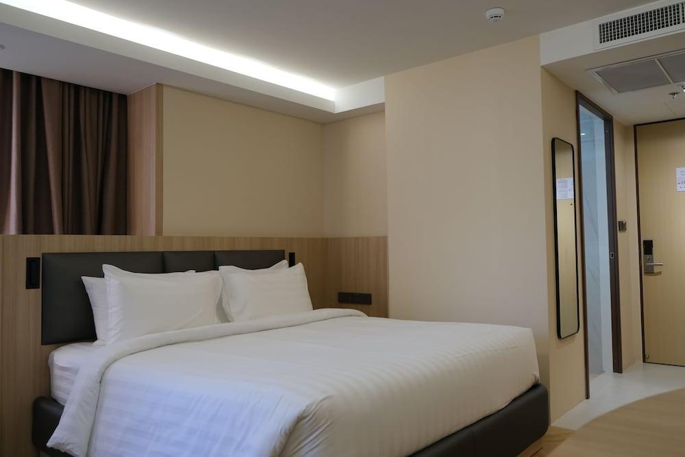 Bangkok City Rama 9 Hotel Room Type - Vista Style Premier King Room