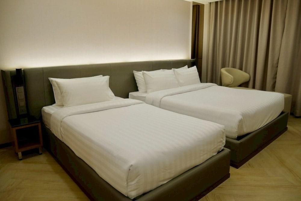 Bangkok City Rama 9 Hotel Room Type - Horizon Style Standard Family Room