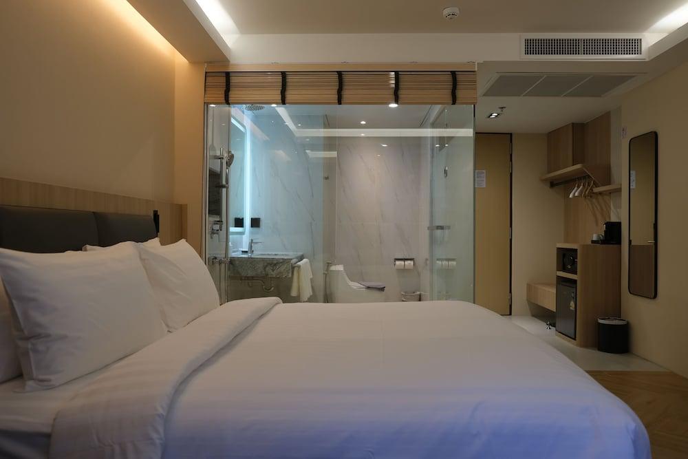 Bangkok City Rama 9 Hotel Room Type - Vista Style Deluxe King Room