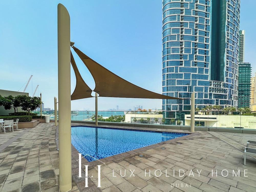 LUX 52 42 Deluxe Marina View Suite 3 - Tap to explore photos