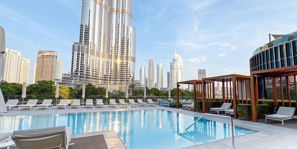 Posh 2 BR in Address Opera Mall Access - Tap to explore photos