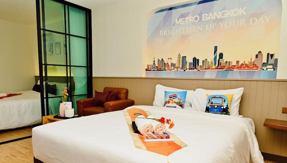 Metro Hotel Phahonyothin 35 Room Type - Junior Suite, 2 Bedrooms