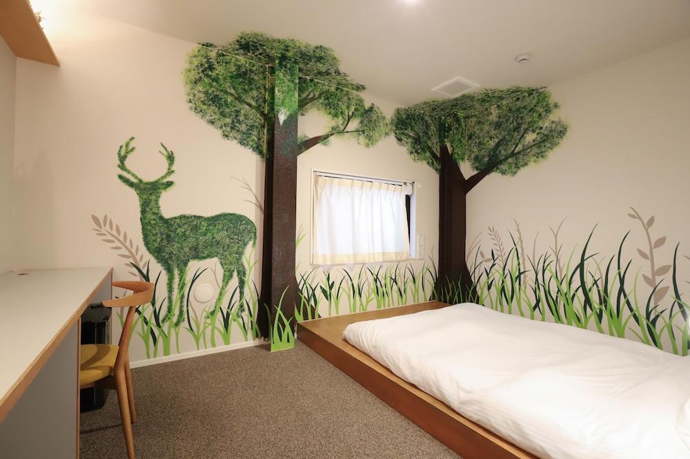 E10HOSTEL Room Type - Deluxe Double Room, Non Smoking