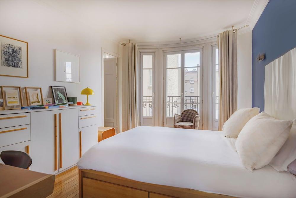 Paris Les Amandiers Residence - Tap to explore photos
