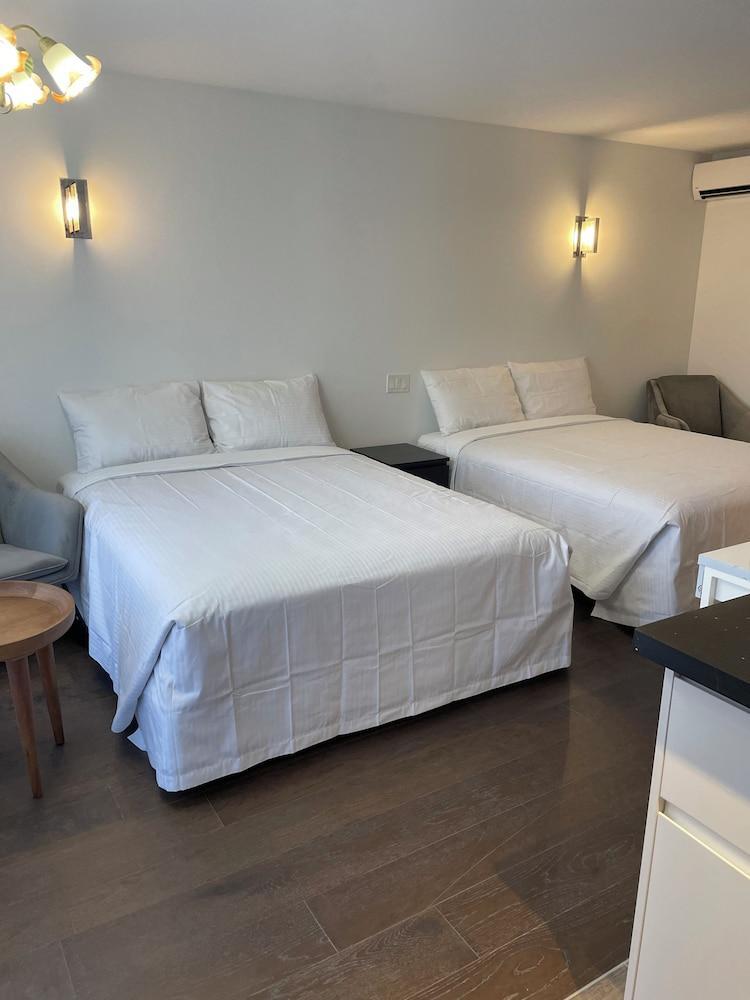 Cabbagetown Inn Room Type - Comfort Double Room