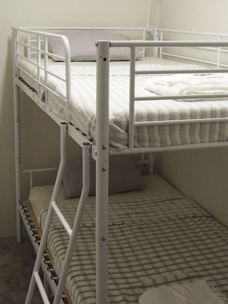 Phoenix Inn Room Type - Economy Twin Room
