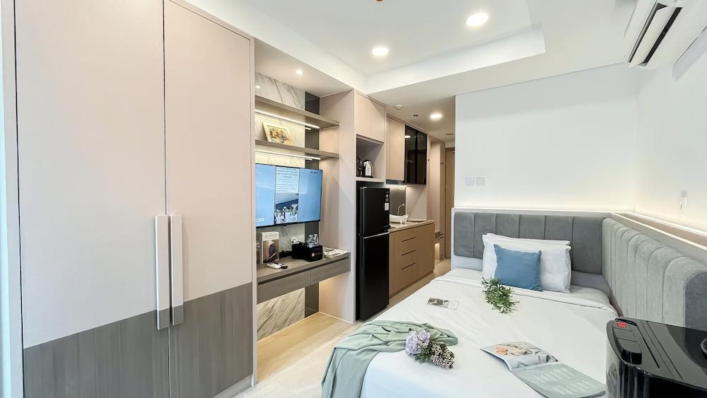 Strategic Studio At Antasari Place Apartment