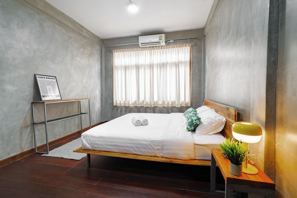 Siam Breeze Inn - Self Check-in Room Type - Private Double Room (Ensuite Bathroom)